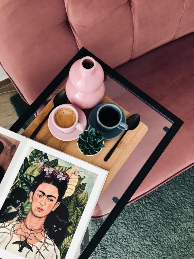 Apartamentos Elite - Art Collection - Frida Mérida Dış mekan fotoğraf